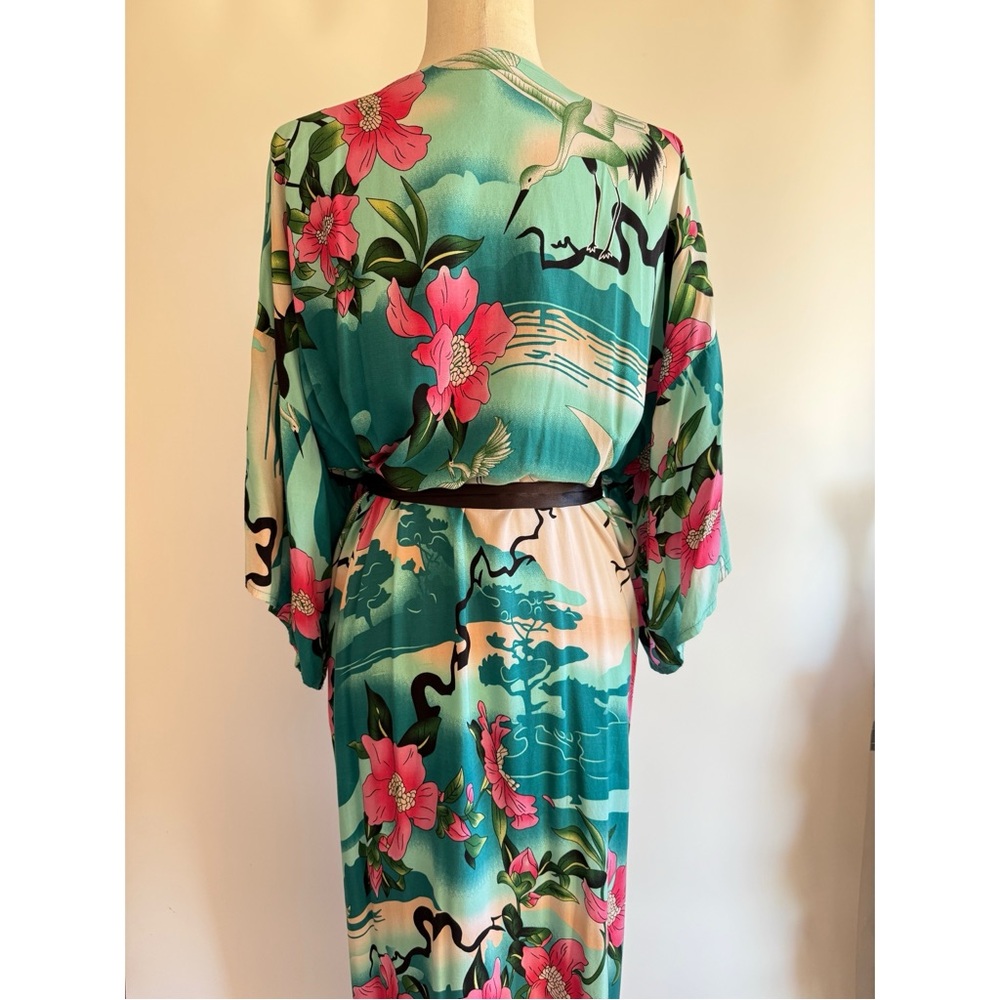 Kimono Robe Asian Print Satin Tie Small Full Length Flowy Festival - Picture 3 of 14